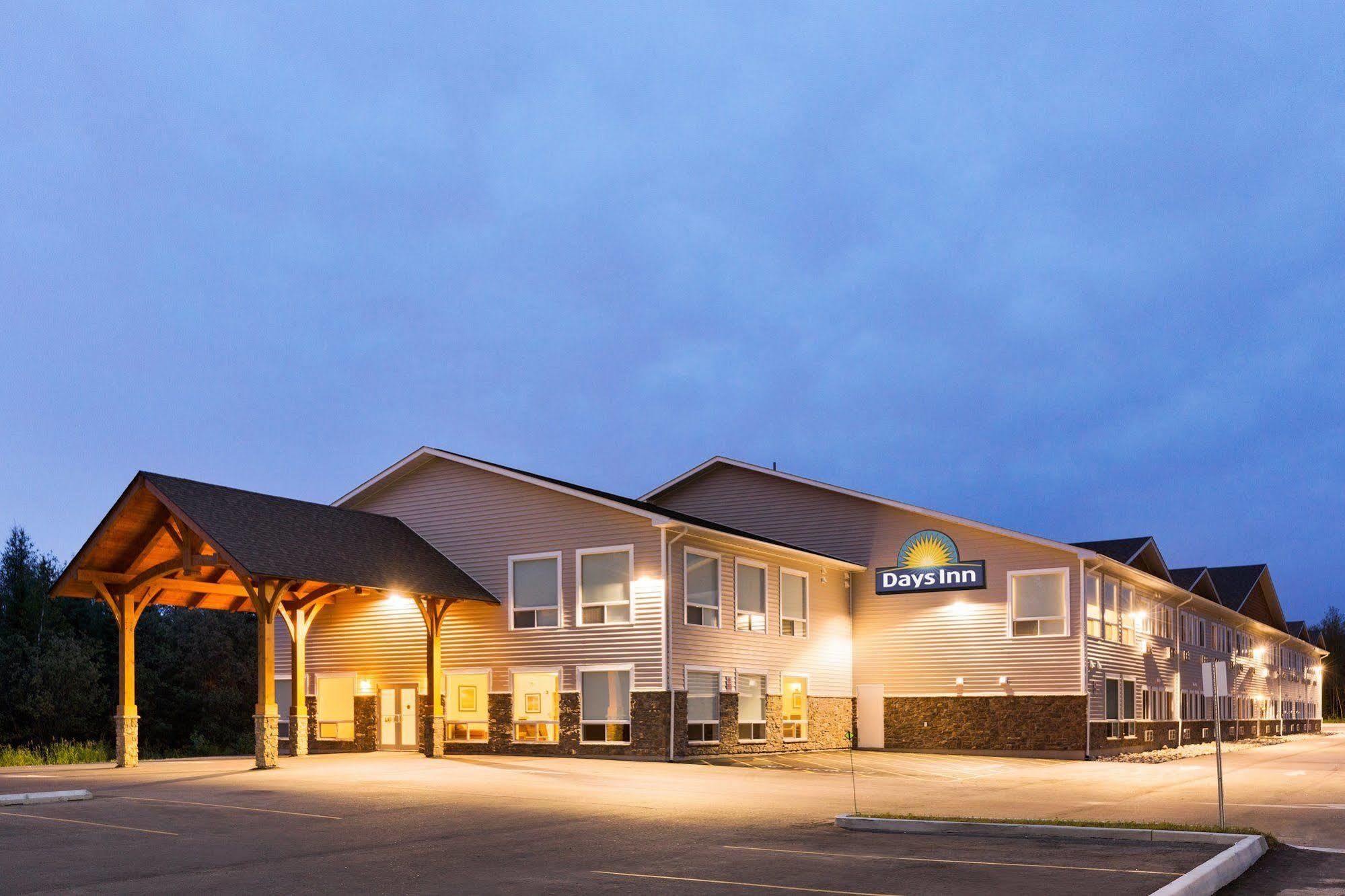 Days Inn By Wyndham Sioux Lookout Ngoại thất bức ảnh